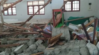 Gempa M 6,7 Guncang Sulteng: Warga Palu Panik, Pasien Rumah Sakit Berhamburan