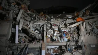 Gempa M 7,1 dan M 7,5 Guncang Venezuela, 164 Tewas dan Ratusan Terluka