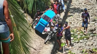 Gempa Magnitudo 7,8 di Filipina Tewaskan 55 Orang, 38 Hilang dan 1.120 Luka-luka