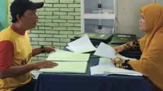 Gerakan Ayah Ambil Rapor Anak Dinilai Penting, Berperan Besar Bentuk Karakter Anak