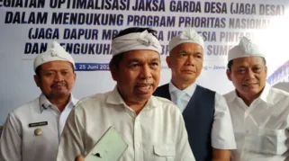 Gubernur Jabar Dedi Mulyadi Usul Siswa SMK PKL Setahun Penuh untuk Siap Kerja
