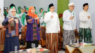 Gubernur Jatim: Perempuan Tarekat Ujung Tombak Ketahanan Keluarga dan Solusi Problematika Sosial