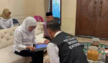 Gubernur Khofifah Didoampingi Petugas BPS untuk Sensus Ekonomi 2026, Dorong Partisipasi Masyarakat