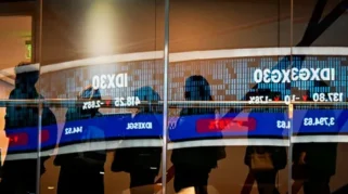 IHSG Dibuka Terkoreksi 0,46% ke 6.191, Rupiah Melemah ke Rp 17.762 per Dolar AS