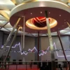 IHSG Ditutup Turun ke 6.172, Rupiah Melemah ke Rp 17.794 per Dolar AS