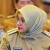 Ipuk Fiestiandani Ancam Tindak Tegas Sekolah yang Jual Seragam dan Buku Selama SPMB