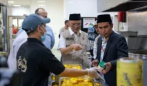 Irjen Kemenhaj Inspeksi Dapur Katering Jemaah Haji di Madinah, Pastikan Kualitas dan Cita Rasa Nusantara