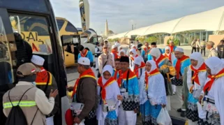Jemaah Haji Gelombang Kedua Diminta Tak Paksakan Arbain di Madinah Demi Kesehatan