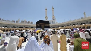Jemaah Haji Situbondo Melaksanakan Tawaf Ifadah, Menyelesaikan Rukun Haji di Masjidil Haram
