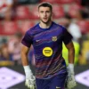 Joan Garcia: Kiper Andal Barcelona Raih Penghargaan Penyelamatan Terbaik Musim Ini