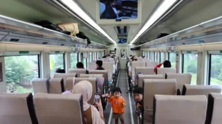 KAI Luncurkan KA Pandalungan 2 Rute Gambir-Jember dengan Diskon Tiket 30 Persen
