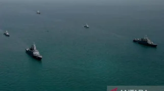 Kapal Iran Coba Menembus Blokade Amerika di Teluk Oman, Langsung Lumpuh oleh Rudal Hellfire AS