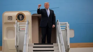Kesepakatan AS-Iran Diteken Pekan Ini, Trump Klaim Selat Hormuz Segera Dibuka