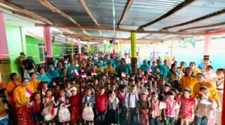 Ketum TP PKK Tri Tito Karnavian Tekankan Peran Keluarga dalam Pendidikan Anak di TK Dharma Wanita NTT