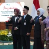 Khofifah Resmi Kukuhkan Hasoloan Manalu sebagai Kepala Perwakilan BPKP Jatim