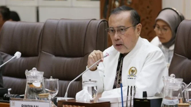 Komisi IX DPR Desak Evaluasi Menyeluruh Pendidikan Kedokteran Nasional, Termasuk UKMPPD dan Internship
