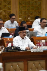 Komisi X Tegaskan Guru Harus Jadi Pusat Kebijakan Pendidikan Nasional, Soroti Nasib Honorer