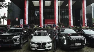 KPK Sita Kendaraan Mewah hingga Valas dari Rumah Silmy Karim dalam Kasus Pemerasan WNA