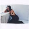 Kylie Jenner Rilis Koleksi 'Dear Summer, Love Khy': Gaun Mini dan Motif Leopard Jadi Andalan
