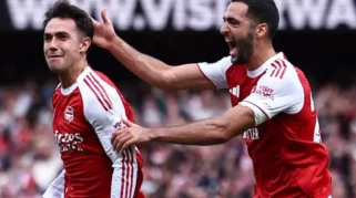 Lewis Simper Gabung Walsall, Targetkan Sukses di Liga Inggris Musim 2026-27