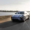 Lexus ES 350e Uji Coba: Cruiser Santai dengan Insting Protektif