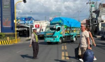 Liburan Sekolah Picu Antrean Kendaraan di Pelabuhan Ketapang Banyuwangi, ASDP Operasikan 29 Kapal