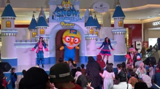 Liburan Sekolah Seru dengan Wahana Salju dan Pororo di Mal Ciputra Tangerang