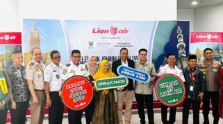 Lion Air Buka Rute Umrah Langsung Padang-Jeddah Tanpa Transit