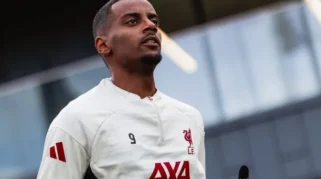 Lupakan Musim Buruk di Liverpool, Alexander Isak Fokus Bawa Swedia ke Babak Selanjutnya Piala Dunia 2026