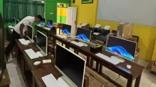 MA Nurul Jadid Situbondo Terima Bantuan 30 Komputer dari BRI untuk Tingkatkan Literasi Digital