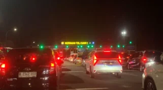 Macet di Tol Jagorawi Arah Bogor Malam Ini Ada yang Sampai Kehabisan Bensin, Pengendara Terjebak Berjam-jam