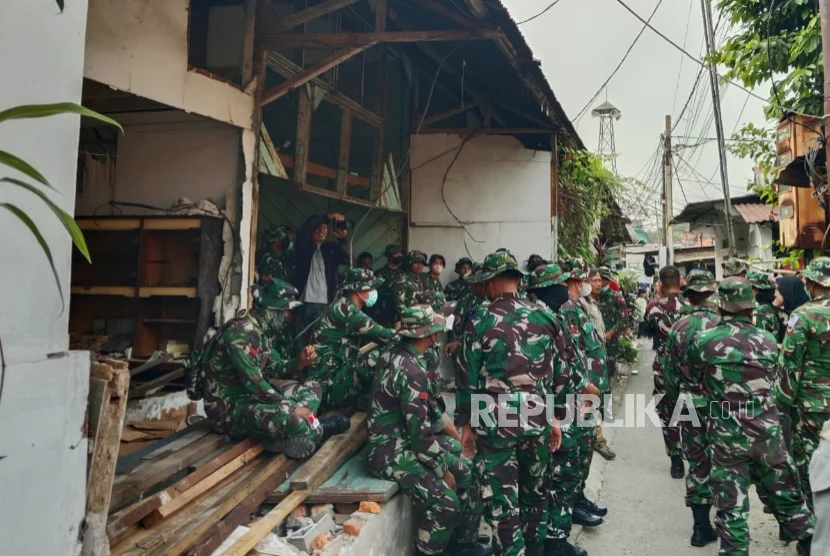 Mahasiswa Soroti Pelanggaran Eksekusi Lahan di Lenteng Agung oleh TNI