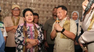 Mendagri dan Menteri PKP Tinjau Penerima Bedah Rumah di Bantul, Temukan Rumah Berdinding Bambu Lapuk