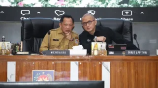 Mendagri Terbitkan Surat Edaran Imbau Pemda Fasilitasi Nobar Piala Dunia 2026 untuk Dorong Ekonomi Lokal