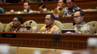 Mendagri Tito Ajak Swasta Atasi 30 Persen Warga Papua Belum Punya Hunian Layak