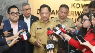 Mendagri Tito Karnavian Bantah Isu Dua Desa RI Masuk Malaysia, Klaim Indonesia Diuntungkan