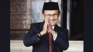Mengenang BJ Habibie: Kisah Sang Mr Crack di Hari Lahirnya