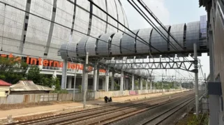 Menhub dan Gubernur DKI Resmikan Stasiun KRL JIS dan Jembatan Penghubung ke Ancol
