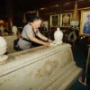 Menjelang Hari Bhayangkara, Kapolri Laksanakan Ziarah ke Makam Presiden Pertama RI di Blitar
