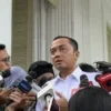 Mensesneg Prasetyo Disamakan dengan Moerdiono oleh Habiburokhman dalam Rapat Paripurna DPR