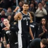 NBA Finals 2026: Spurs Unggul atas Knicks di Game 1 dengan Victor Wembanyama dan Jalen Brunson Jadi Sorotan