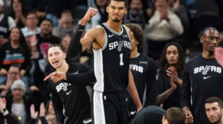 NBA Finals 2026: Spurs Unggul atas Knicks di Game 1 dengan Victor Wembanyama dan Jalen Brunson Jadi Sorotan