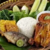 Nikmati Sensasi Kuliner Khas Banyuwangi di Empat Rute Kereta Api Bersama KAI Services