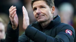 Oliver Glasner Terima Tawaran Melatih AC Milan, Rekomendasi Ralf Rangnick