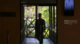 Pasca Eksekusi, Personel TNI-Polri Siaga di Kawasan Eks Hotel Sultan Senayan Jakarta