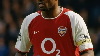 Patrick Vieira Rekomendasikan Manu Koné ke Arsenal sebagai Gelandang Terbaik Prancis