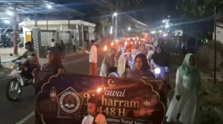 Pawai Lampion Meriahkan Tahun Baru Islam 1448 Hijriah di Sumenep