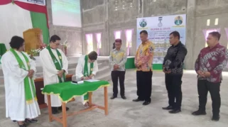 Pelantikan Pendeta Onolimbu Perkuat Pelayanan BNKP di Nias Barat