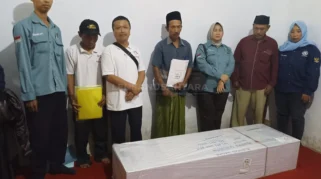 Pemkab Jembrana Salurkan Donasi Rp12 Juta untuk Pemulangan Jenazah PMI Asal Jembrana yang Meninggal di Jepang