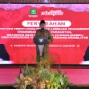Pemkab Sumenep Salurkan Hibah, Beasiswa, dan Kursi Roda untuk Warga
